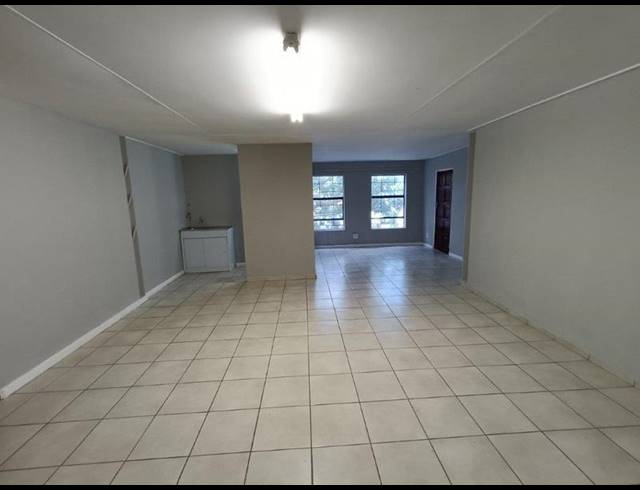 INDUSTRIAL PROPERTY TO RENT IN HALFWAY HOUSE
